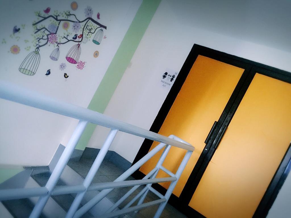 Zoe Hostel Čiang Mai Exteriér fotografie
