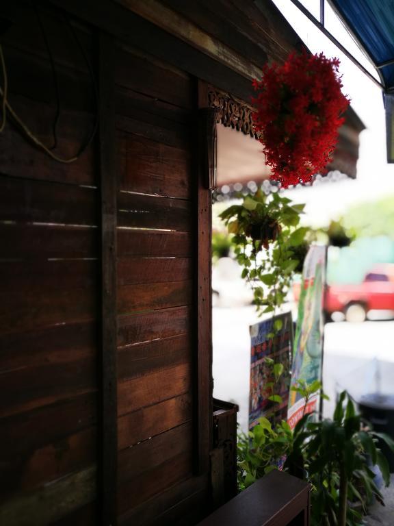 Zoe Hostel Čiang Mai Exteriér fotografie